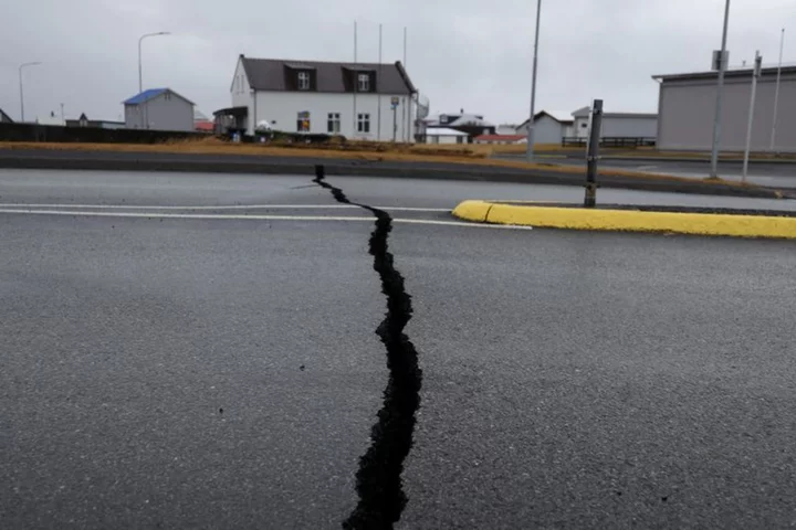 Iceland evacuates town over concerns of volcanic eruption