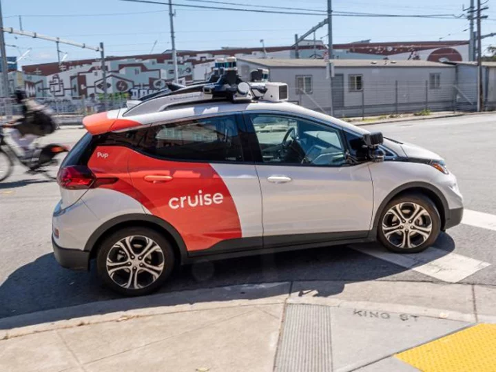 GM's Cruise to slash fleet of robotaxis by 50% in San Francisco after collisions