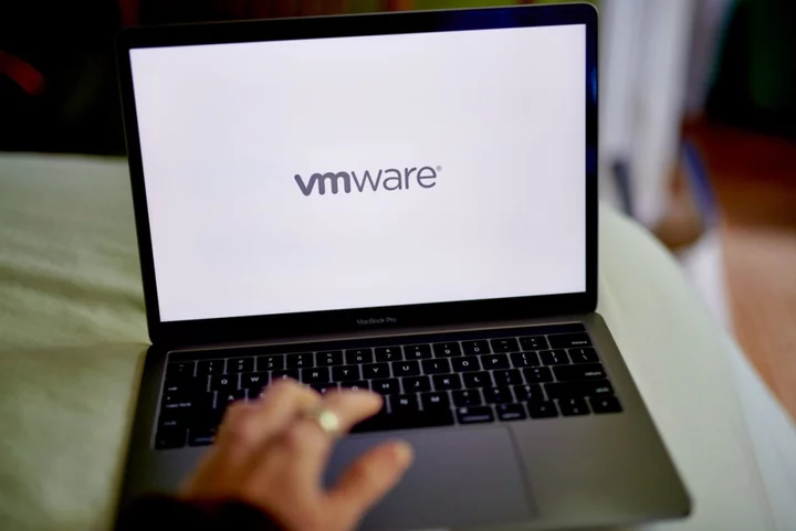 VMware Stock Implies 50% Chance of Completion of Broadcom Deal