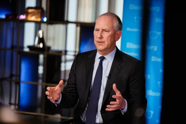 AIG’s CEO Sees Pandemic, Wars and Climate Change Among Biggest Risks