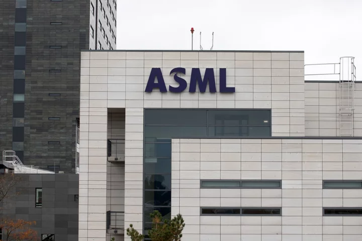 ASML Faces Tighter Dutch Restrictions on Servicing Chip Equipment in China