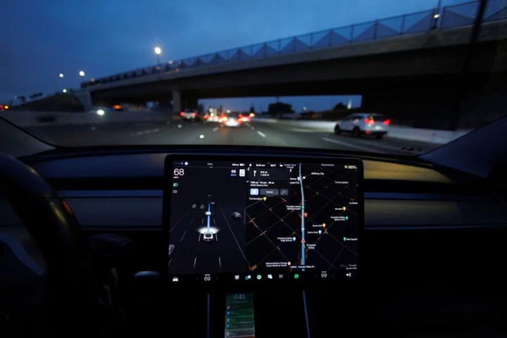 Tesla faces more questions from feds on Autopilot safety