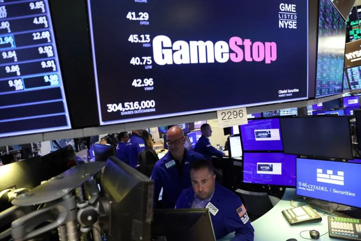 Retail traders reignite rally in GameStop shares