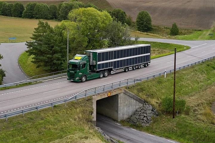 World’s first solar powered hybrid truck tested on public roads