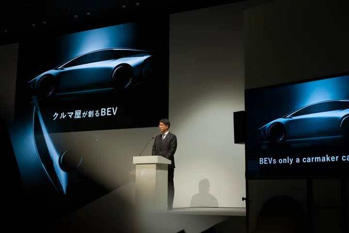 Toyota Braces for Investor Admonition Over EVs at Annual Meeting